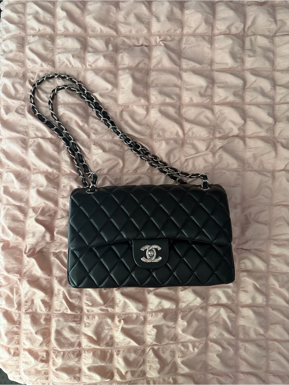 CHANEL Black classic flap Shoulder Bag with Silver Hardware